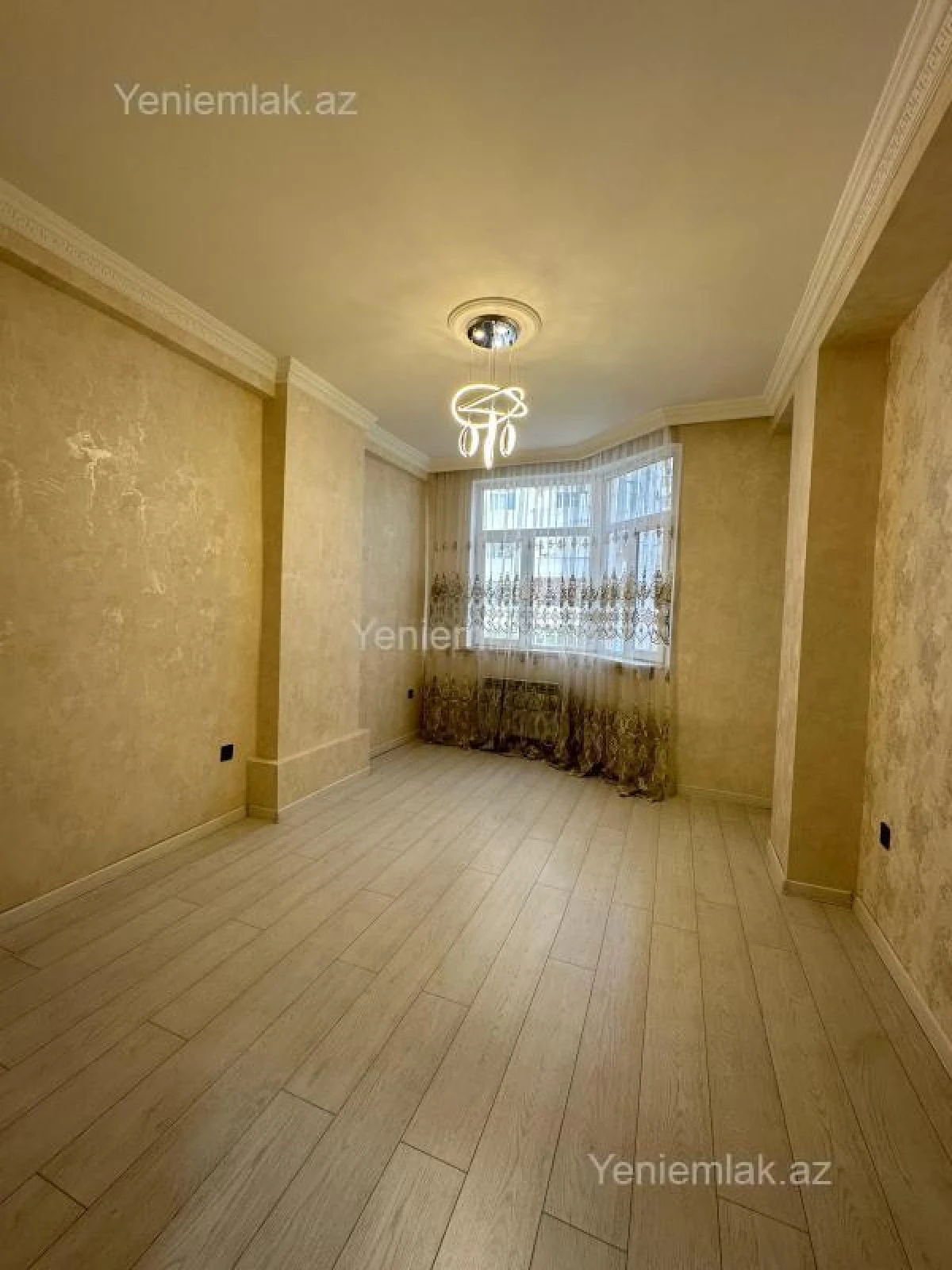 Satılır 2 otaqlı yeni tikili 55 m²