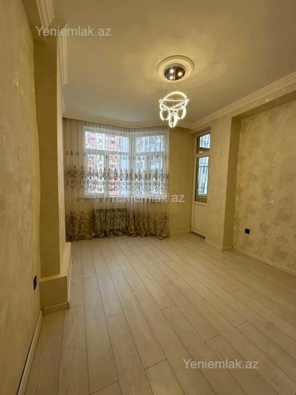 Satılır 2 otaqlı yeni tikili 55 m²