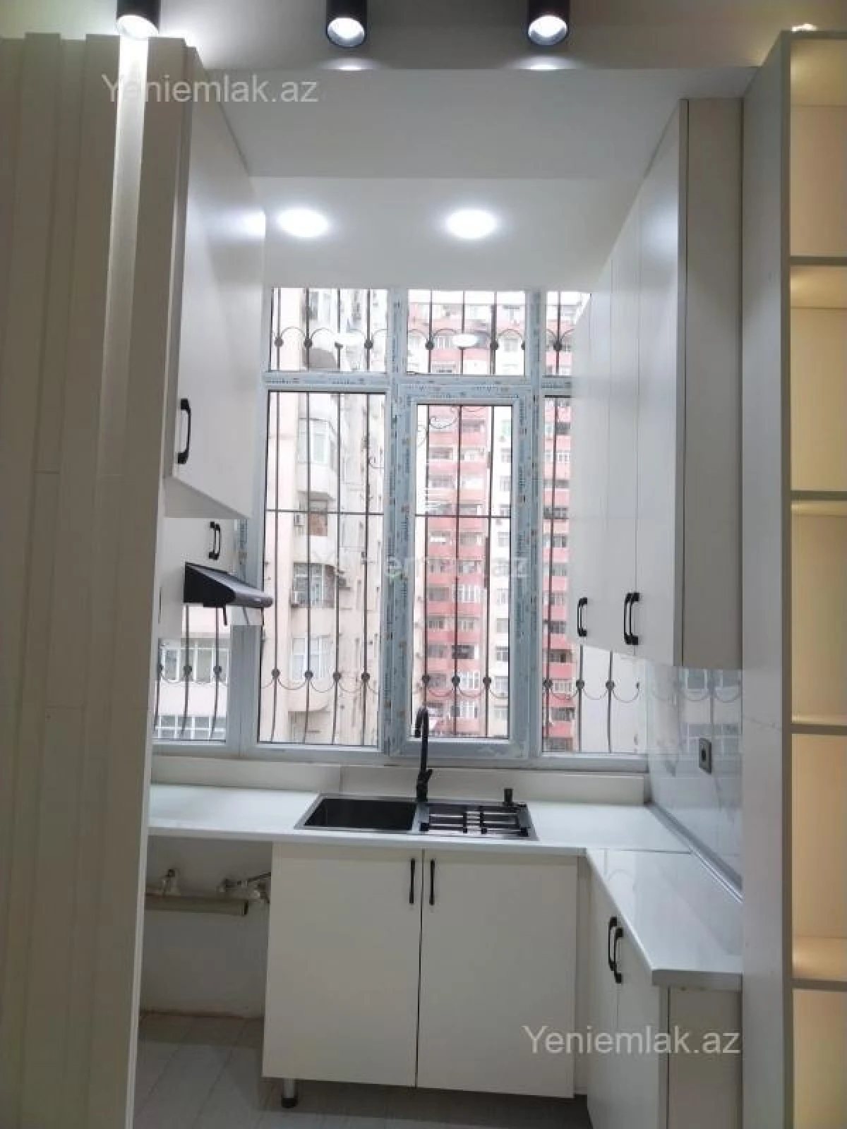 Satılır 2 otaqlı yeni tikili 55 m²