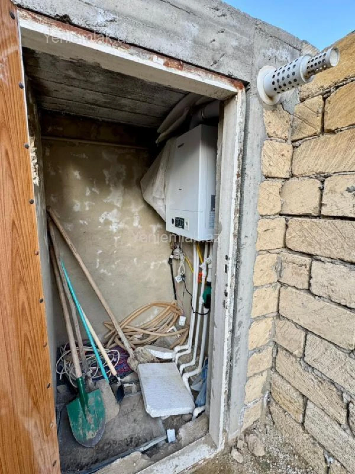 Satılır 1 otaqlı həyət evi 167 m²