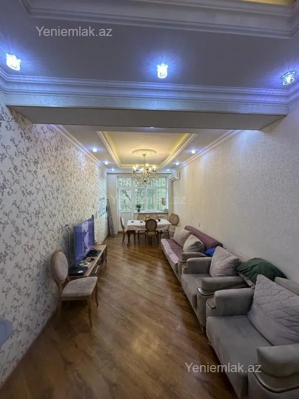 Satılır 2 otaqlı yeni tikili 101 m²