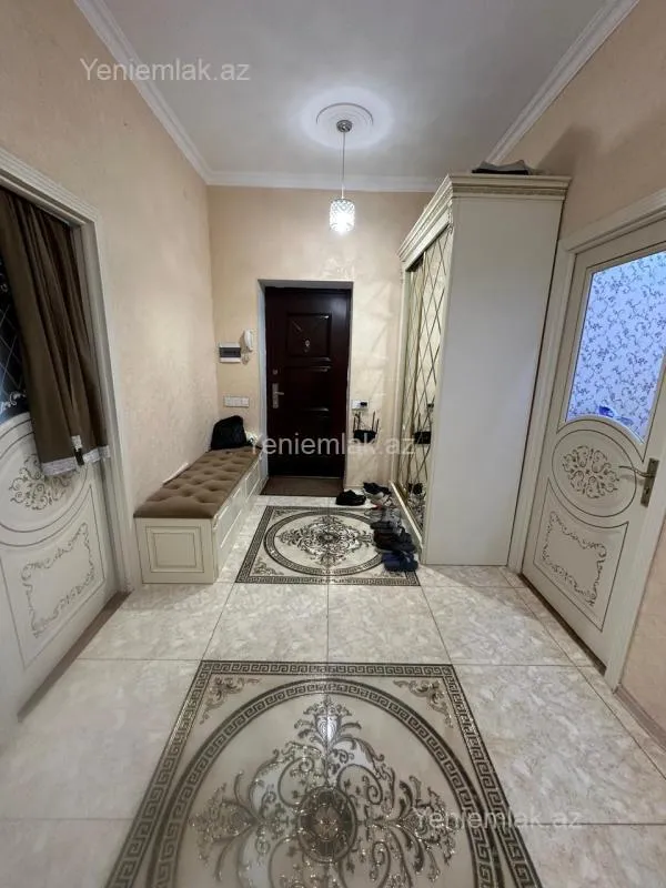 Satılır 2 otaqlı yeni tikili 101 m²