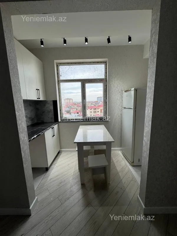Satılır 2 otaqlı yeni tikili 35 m²