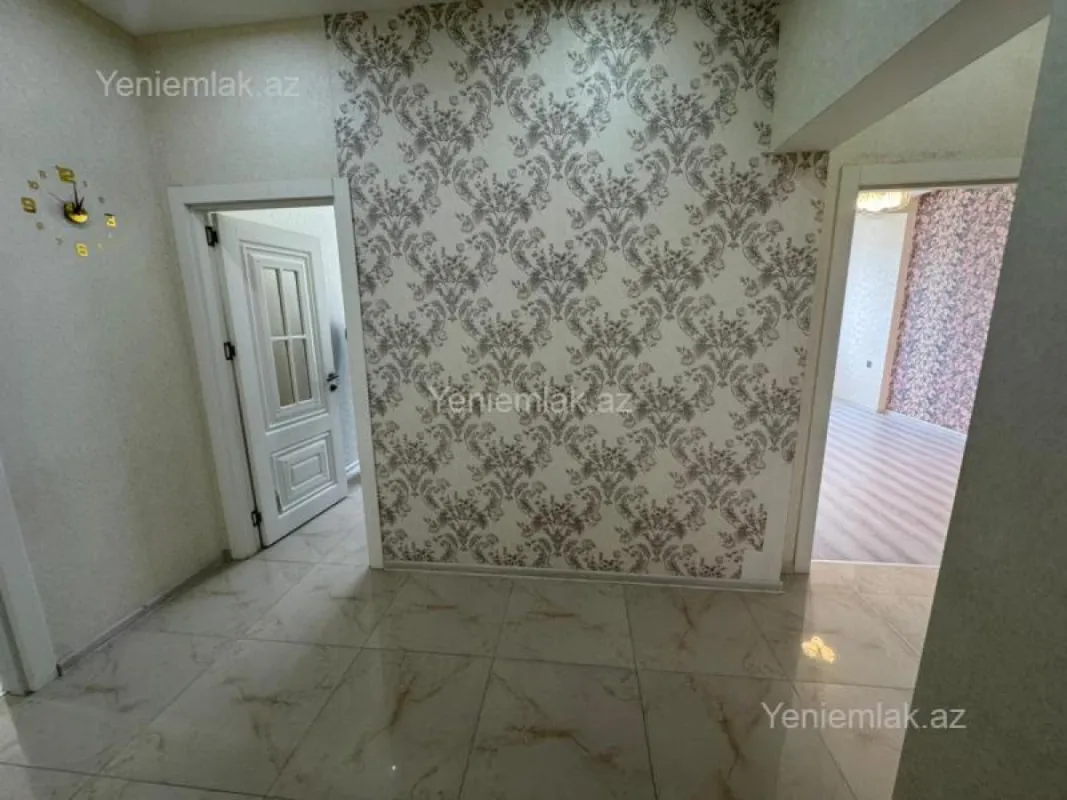 Satılır 2 otaqlı yeni tikili 80 m²