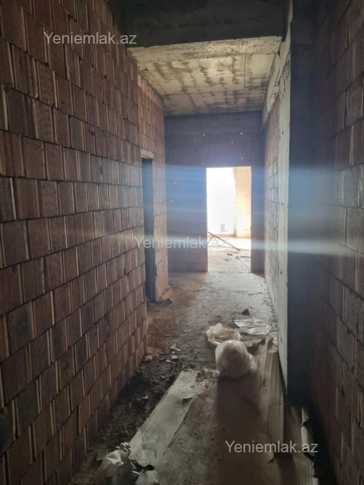 Satılır 3 otaqlı yeni tikili 155 m²