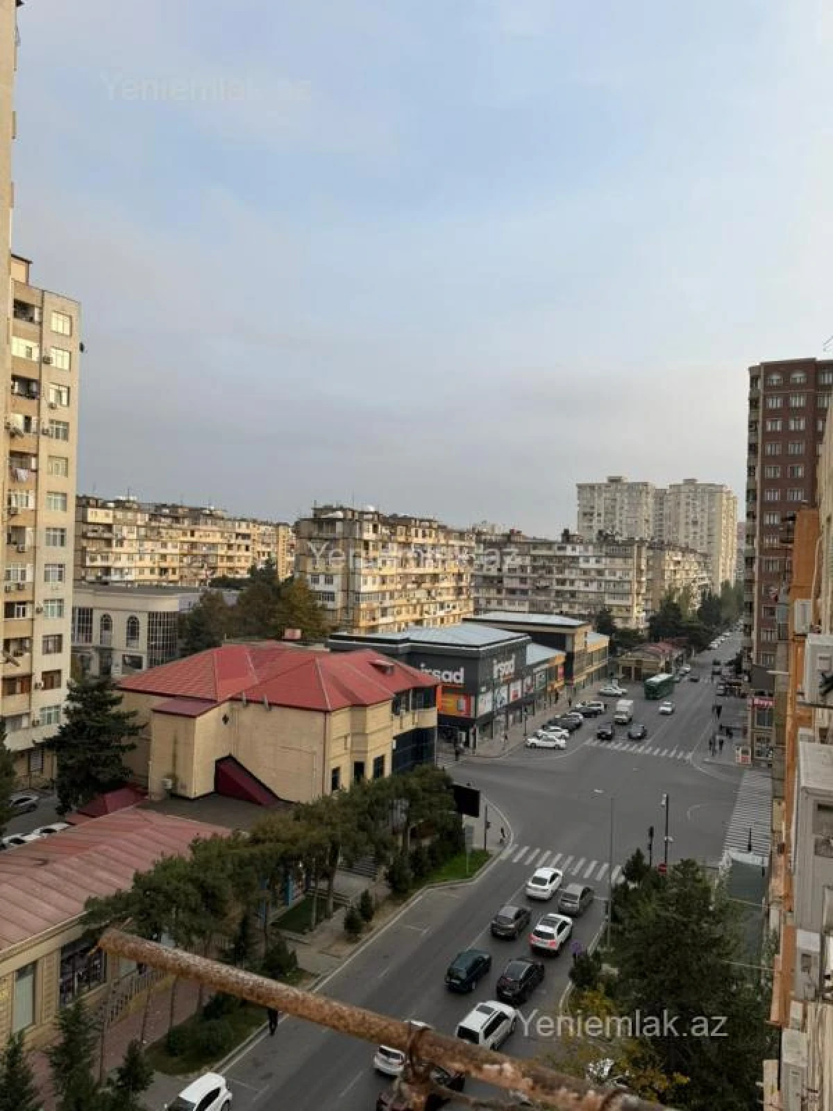 Satılır 2 otaqlı köhnə tikili 60 m²