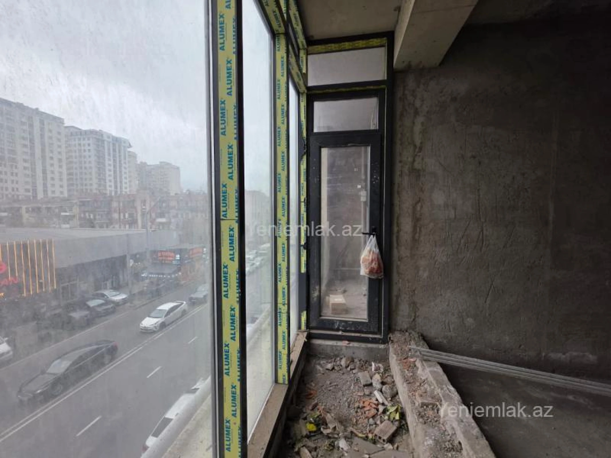 Satılır 3 otaqlı yeni tikili 117 m²