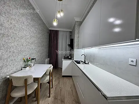 Satılır 3 otaqlı yeni tikili 105 m²