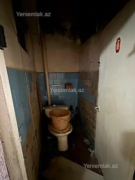 Satılır 2 otaqlı köhnə tikili 52 m²