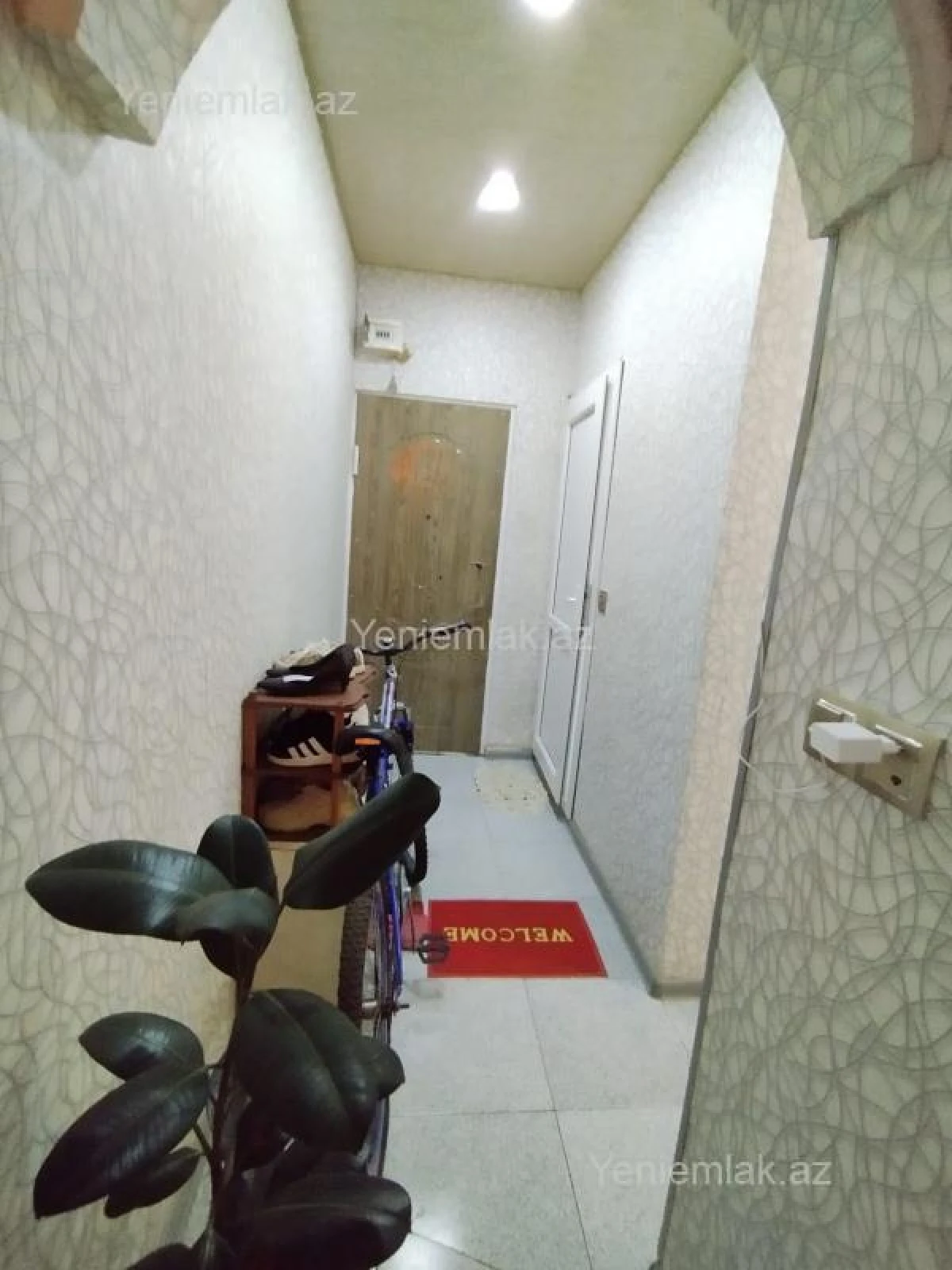 Satılır 3 otaqlı köhnə tikili 70 m²