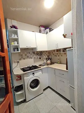 Satılır 3 otaqlı köhnə tikili 70 m²