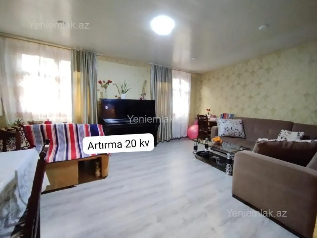 Satılır 3 otaqlı köhnə tikili 70 m²