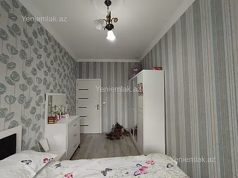 Satılır 3 otaqlı köhnə tikili 70 m²