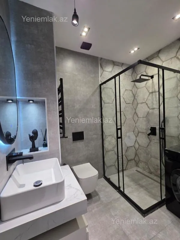 Satılır 2 otaqlı yeni tikili 55 m²