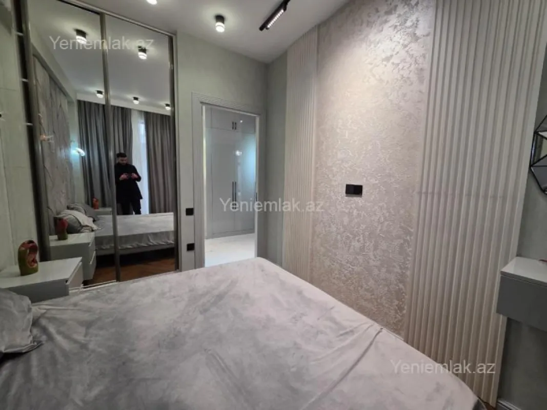 Satılır 2 otaqlı yeni tikili 55 m²