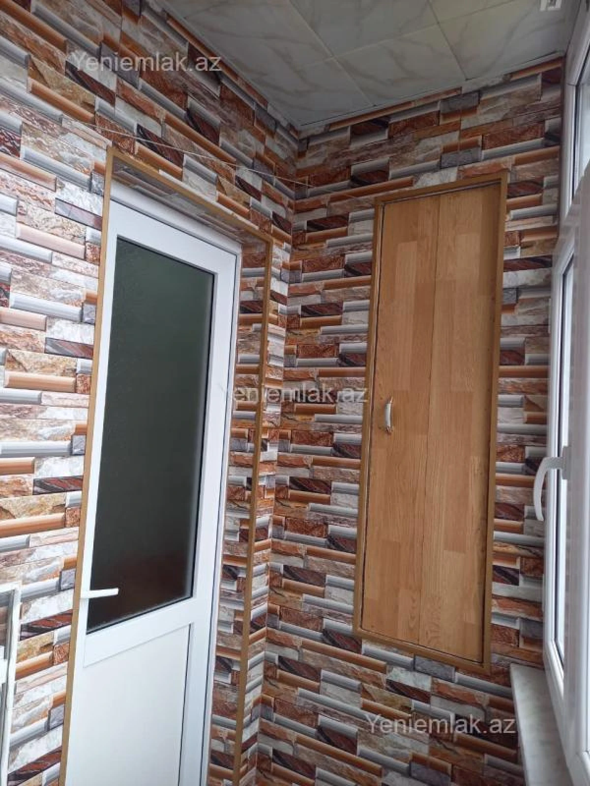 Satılır 3 otaqlı köhnə tikili 75 m²