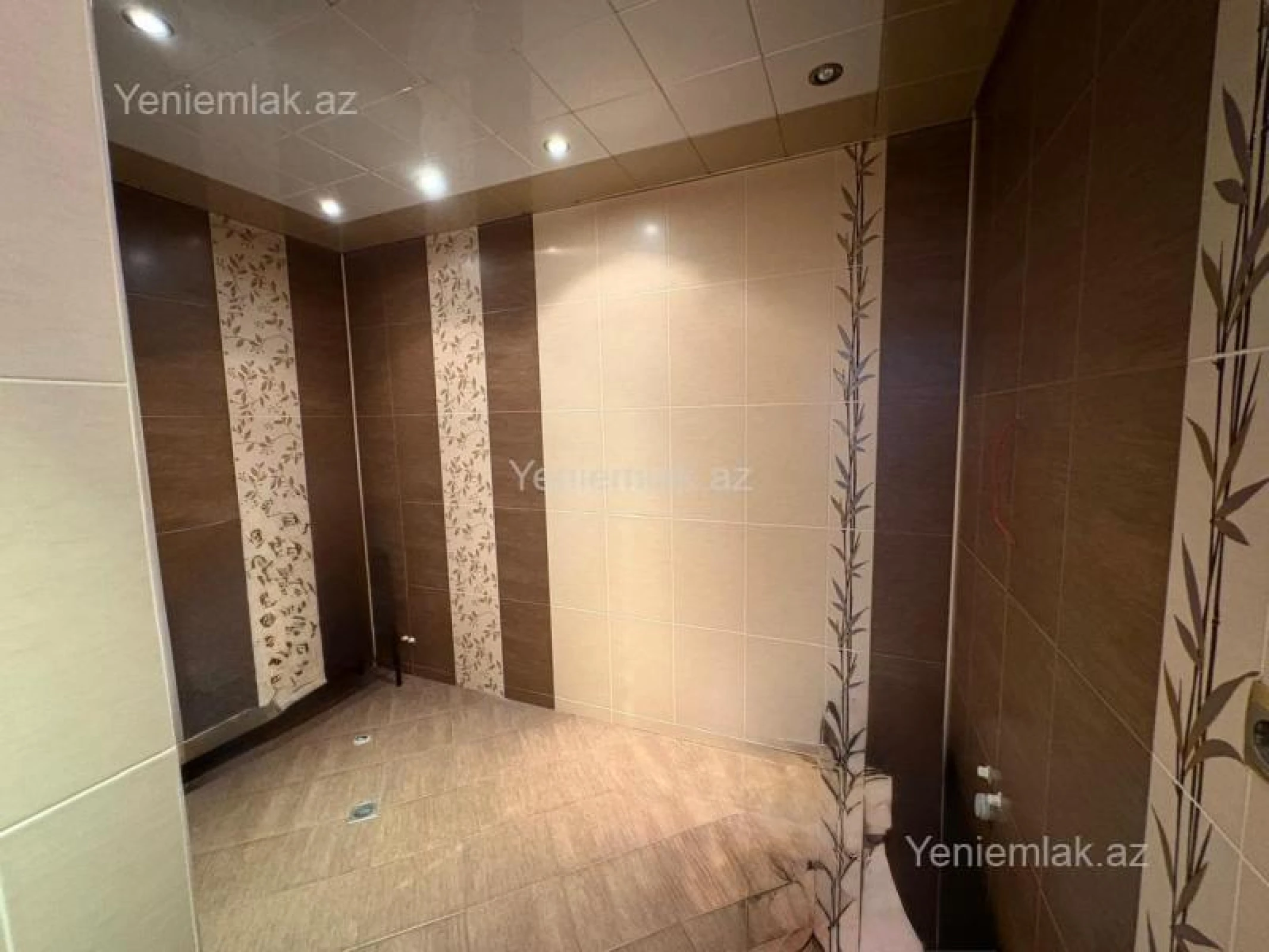 Satılır 3 otaqlı yeni tikili 156 m²