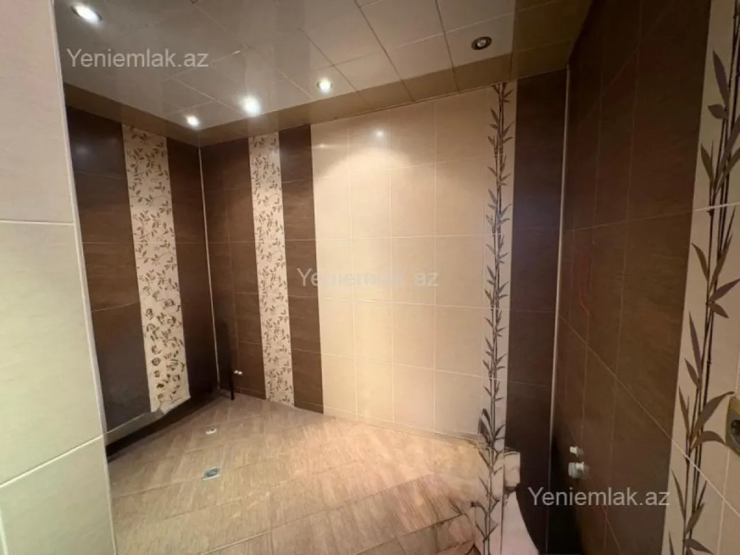 Satılır 3 otaqlı yeni tikili 156 m²