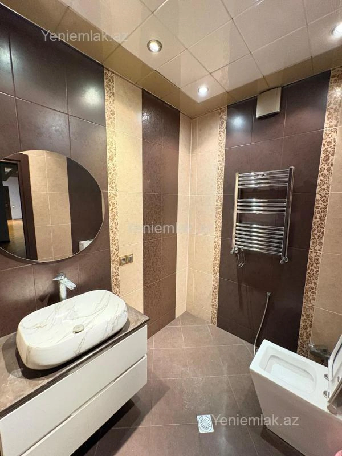 Satılır 3 otaqlı yeni tikili 156 m²