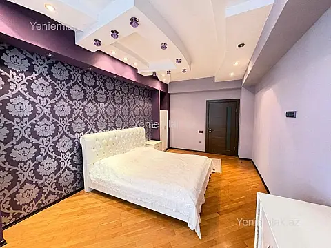 Satılır 3 otaqlı yeni tikili 156 m²