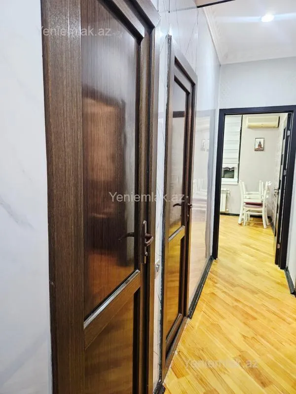 Satılır 3 otaqlı yeni tikili 85 m²