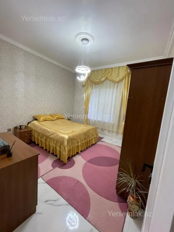 Satılır 4 otaqlı həyət evi 145 m²