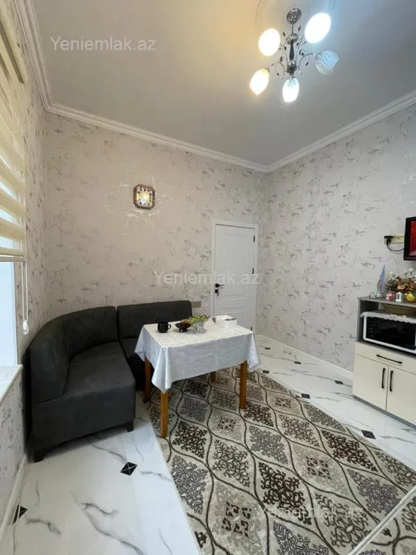 Satılır 4 otaqlı həyət evi 145 m²