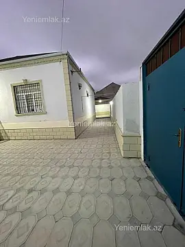 Satılır 4 otaqlı həyət evi 145 m²