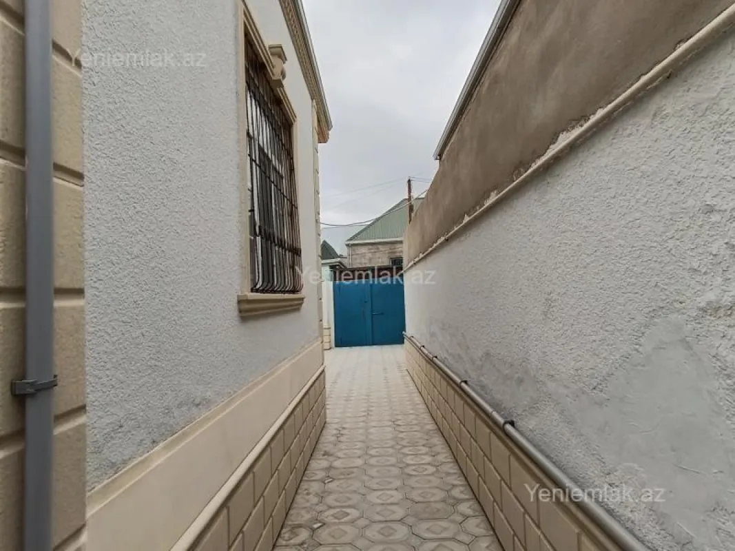 Satılır 4 otaqlı həyət evi 145 m²