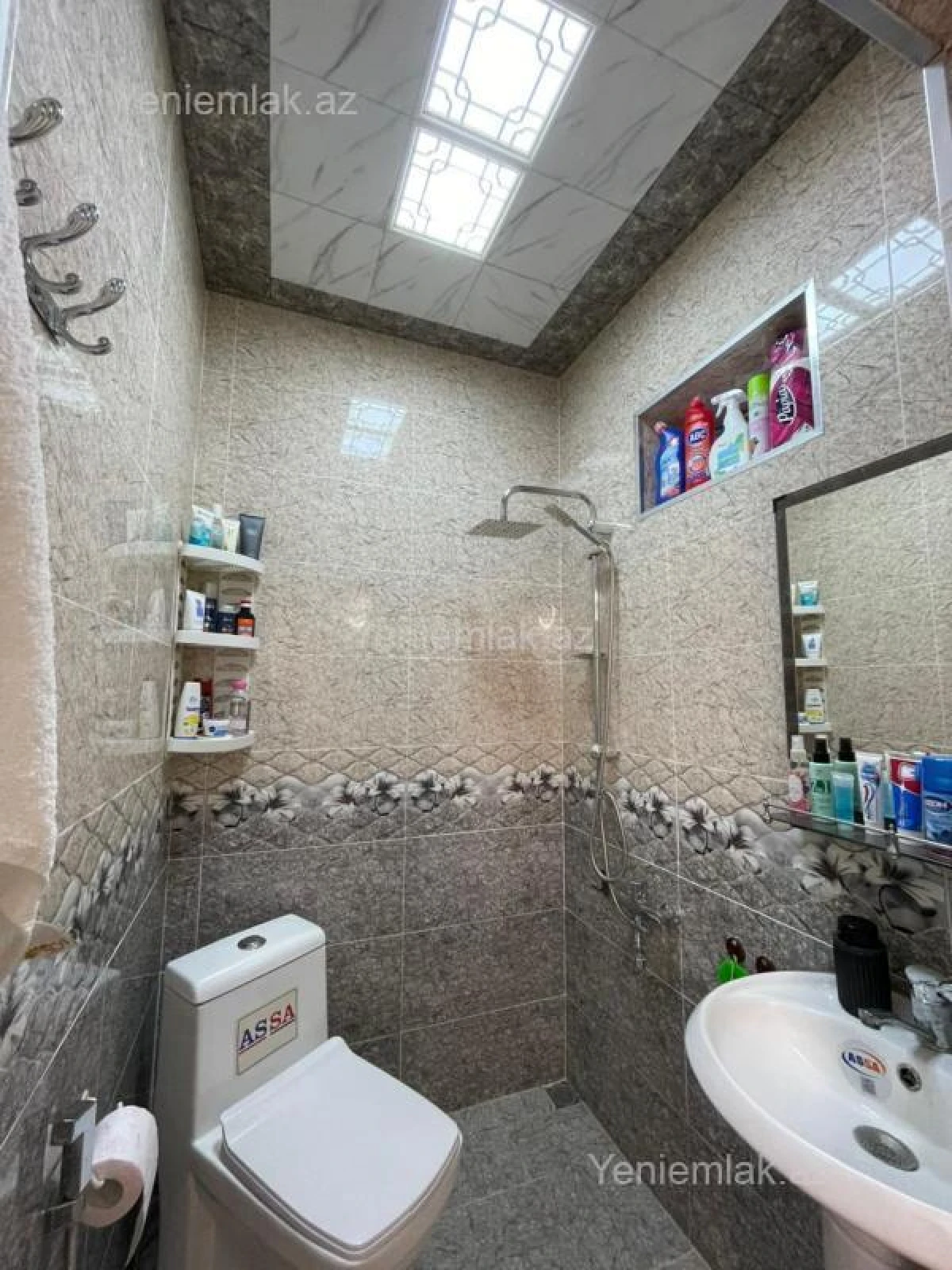 Satılır 4 otaqlı həyət evi 145 m²