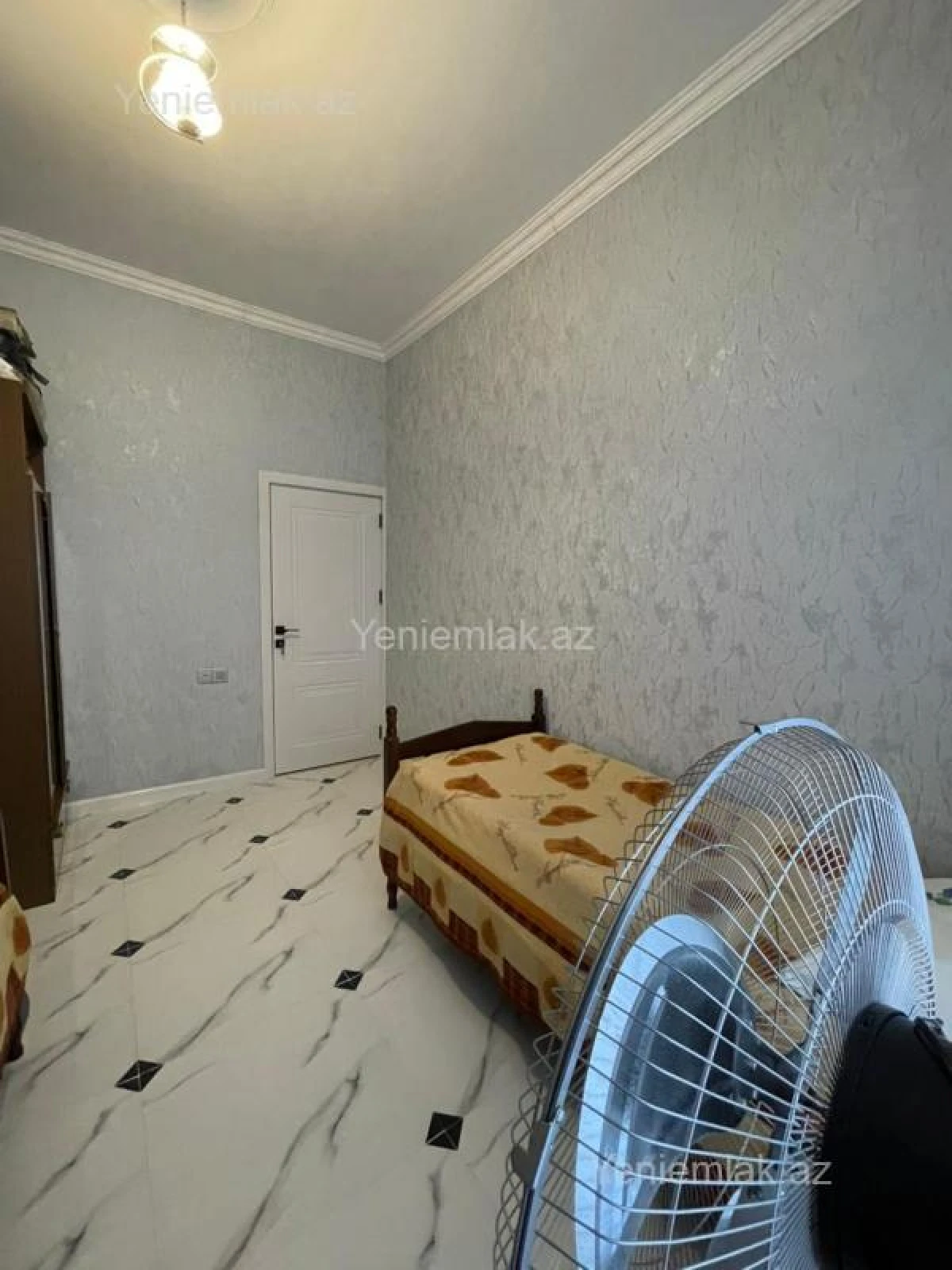Satılır 4 otaqlı həyət evi 145 m²