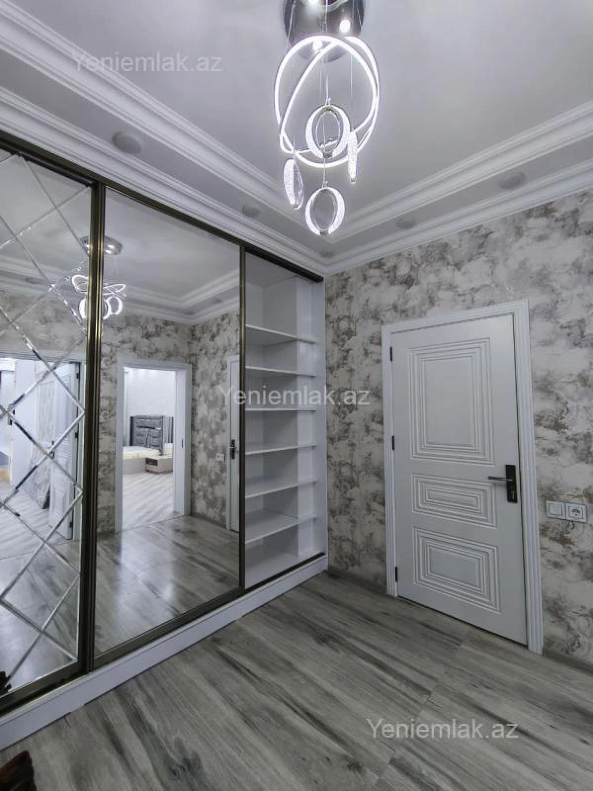Satılır 2 otaqlı yeni tikili 67 m²