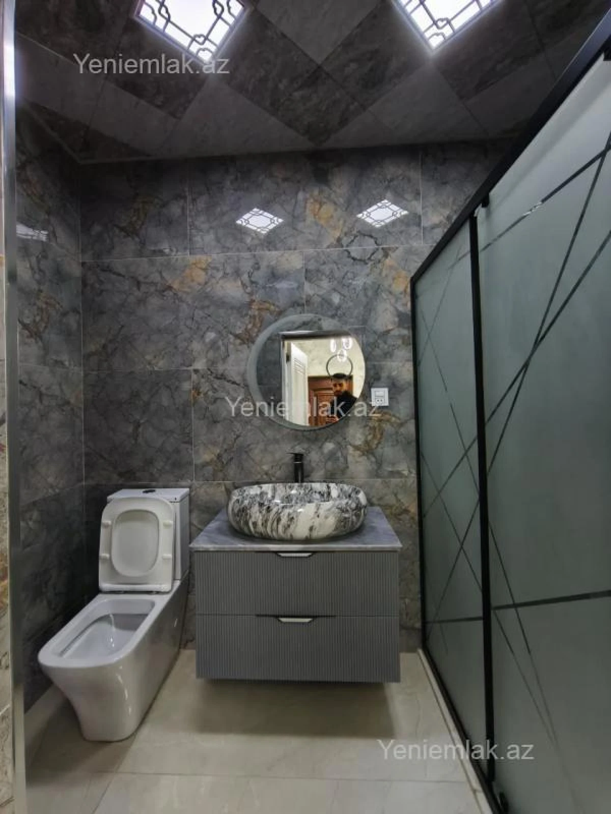 Satılır 2 otaqlı yeni tikili 67 m²