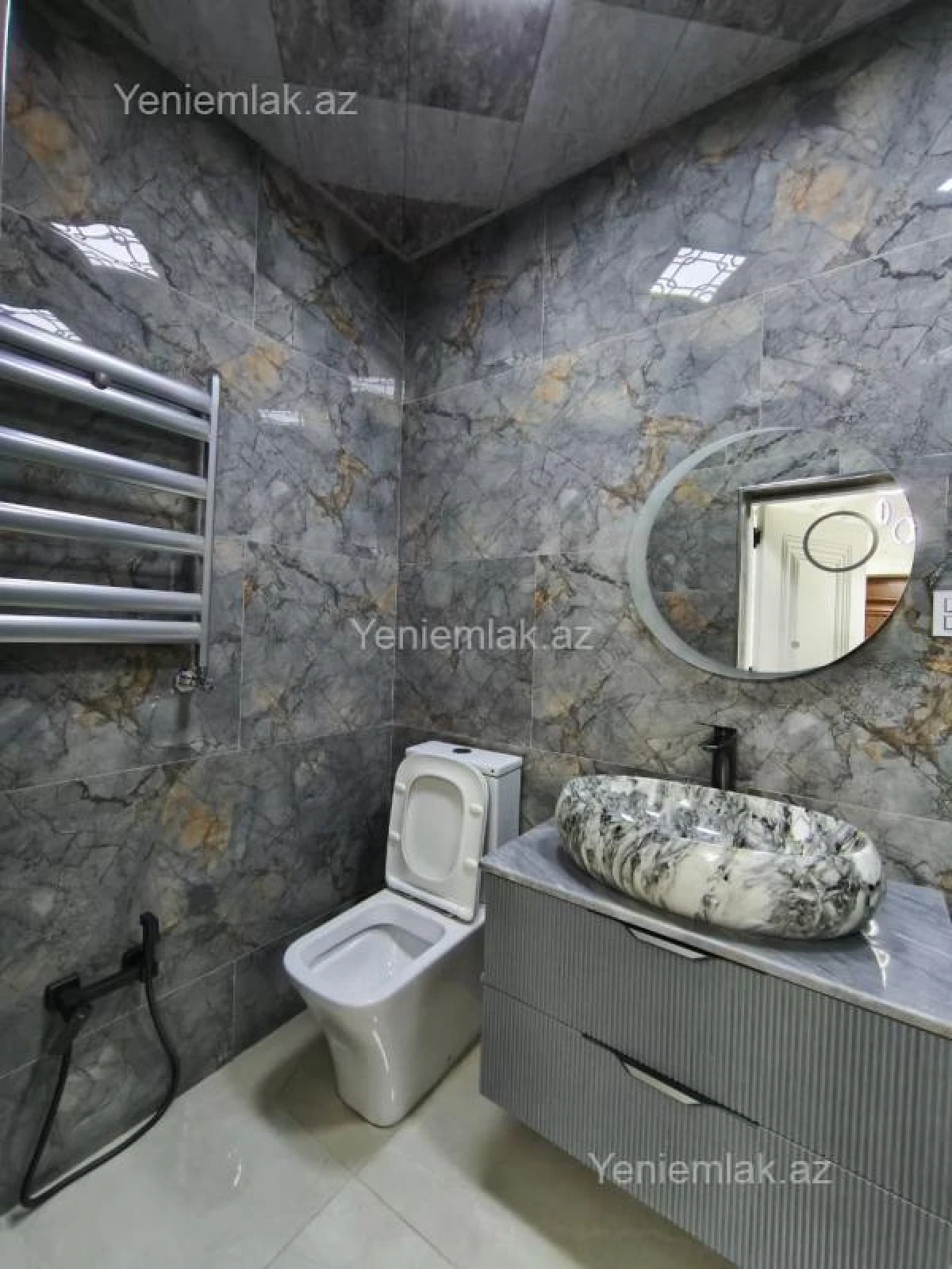 Satılır 2 otaqlı yeni tikili 67 m²