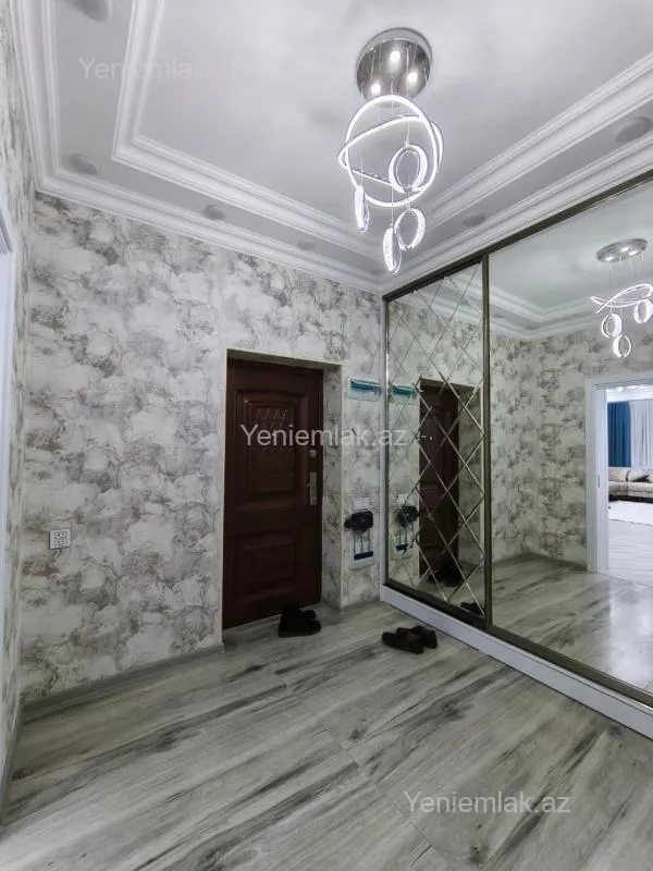 Satılır 2 otaqlı yeni tikili 67 m²