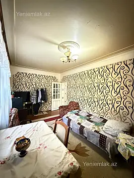 Satılır 2 otaqlı köhnə tikili 65 m²