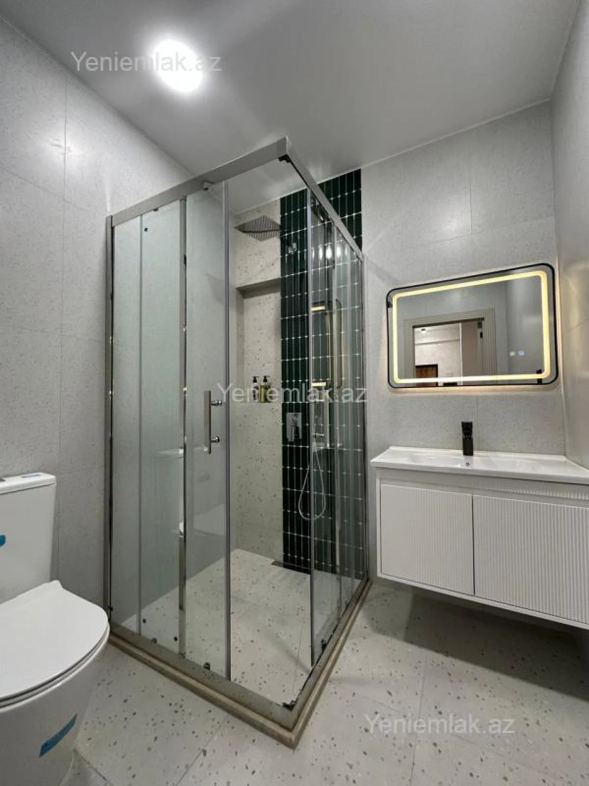 Satılır 3 otaqlı yeni tikili 70 m²