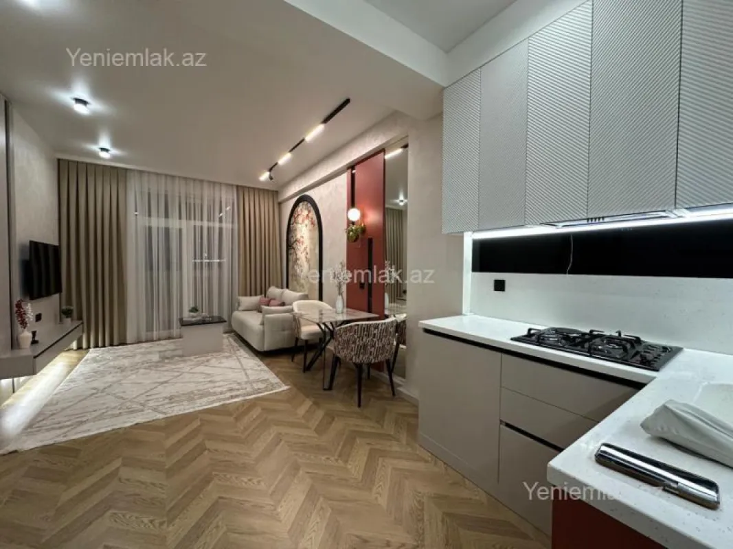 Satılır 3 otaqlı yeni tikili 70 m²