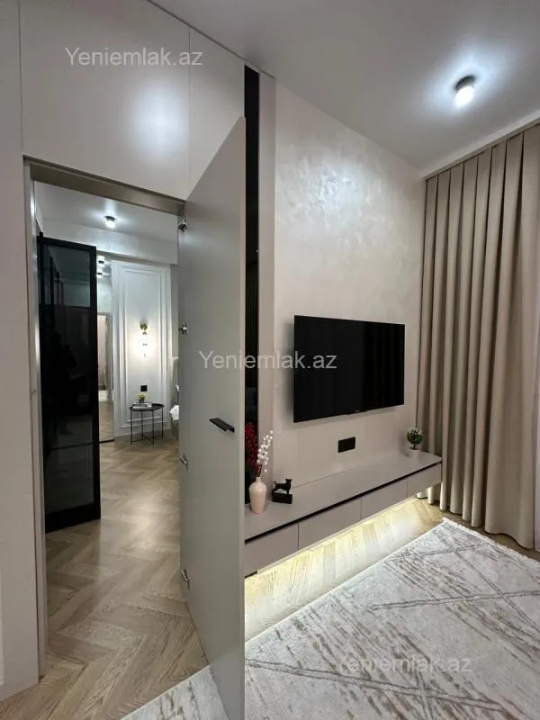 Satılır 3 otaqlı yeni tikili 70 m²