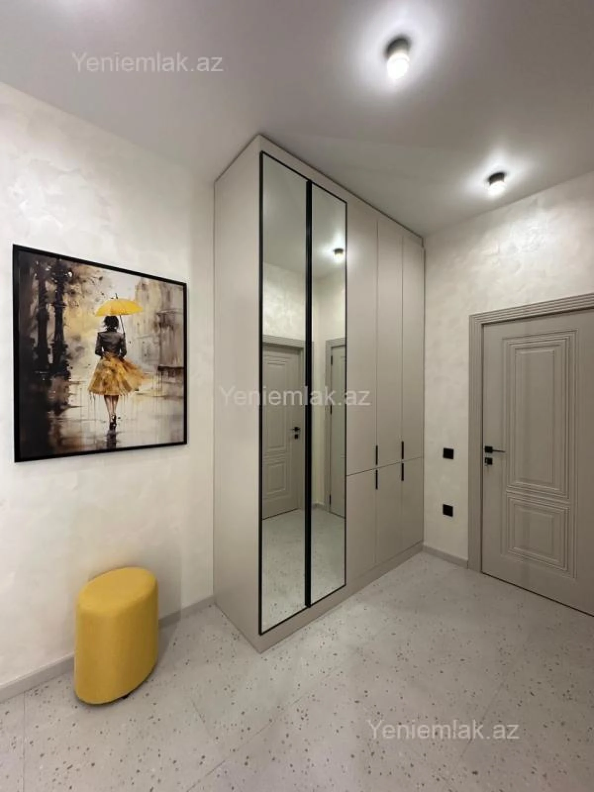 Satılır 3 otaqlı yeni tikili 70 m²