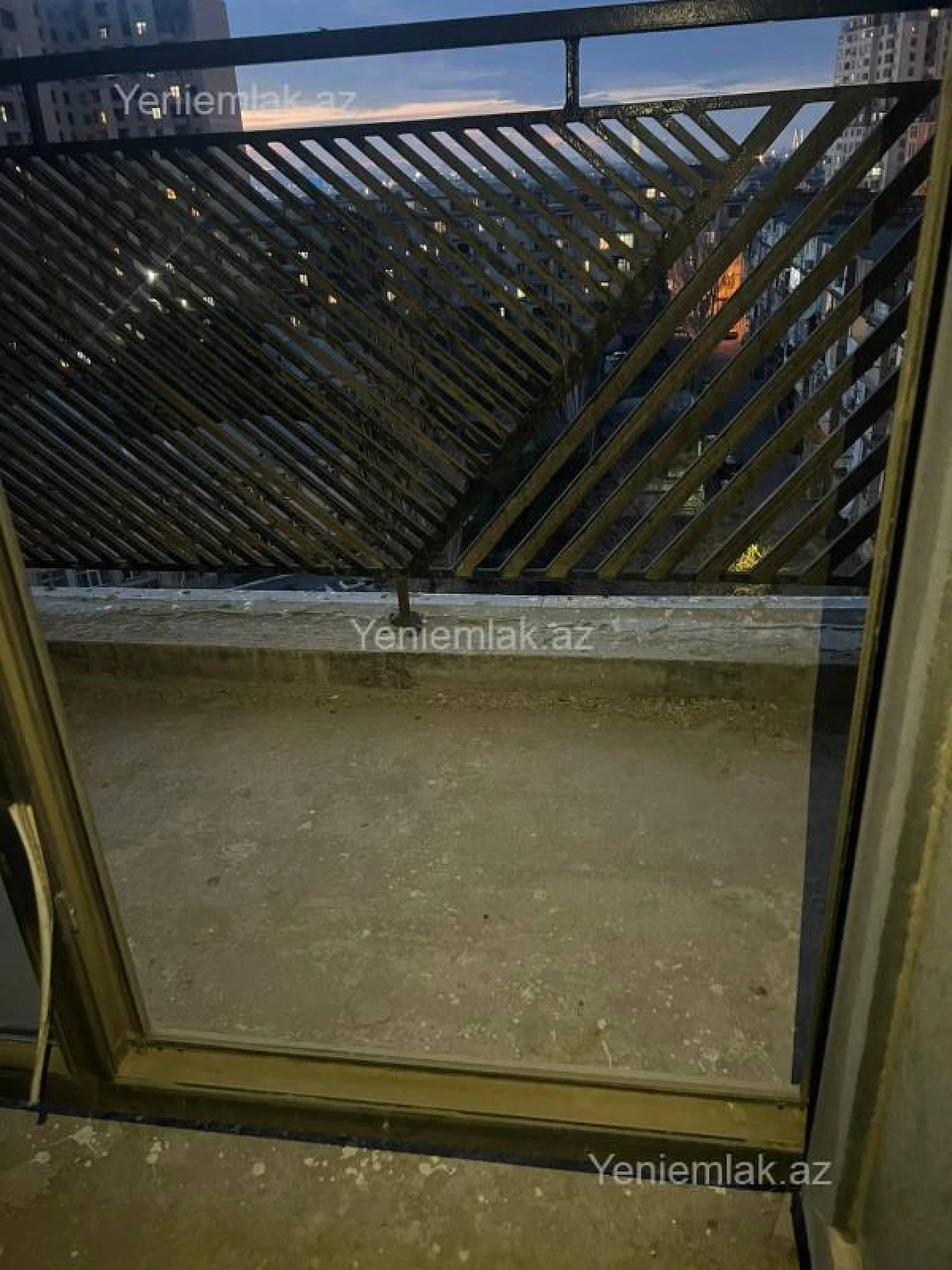 Satılır 2 otaqlı yeni tikili 65 m²