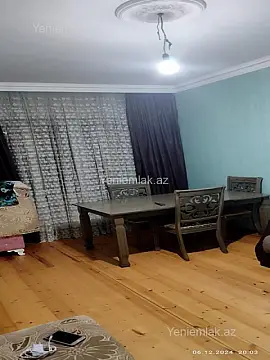 Satılır 3 otaqlı köhnə tikili 80 m²