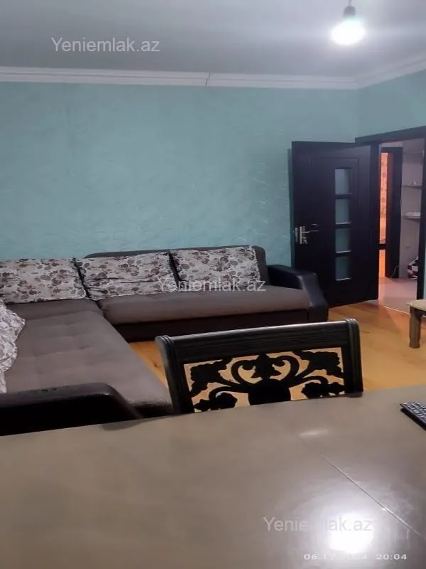 Satılır 3 otaqlı köhnə tikili 80 m²