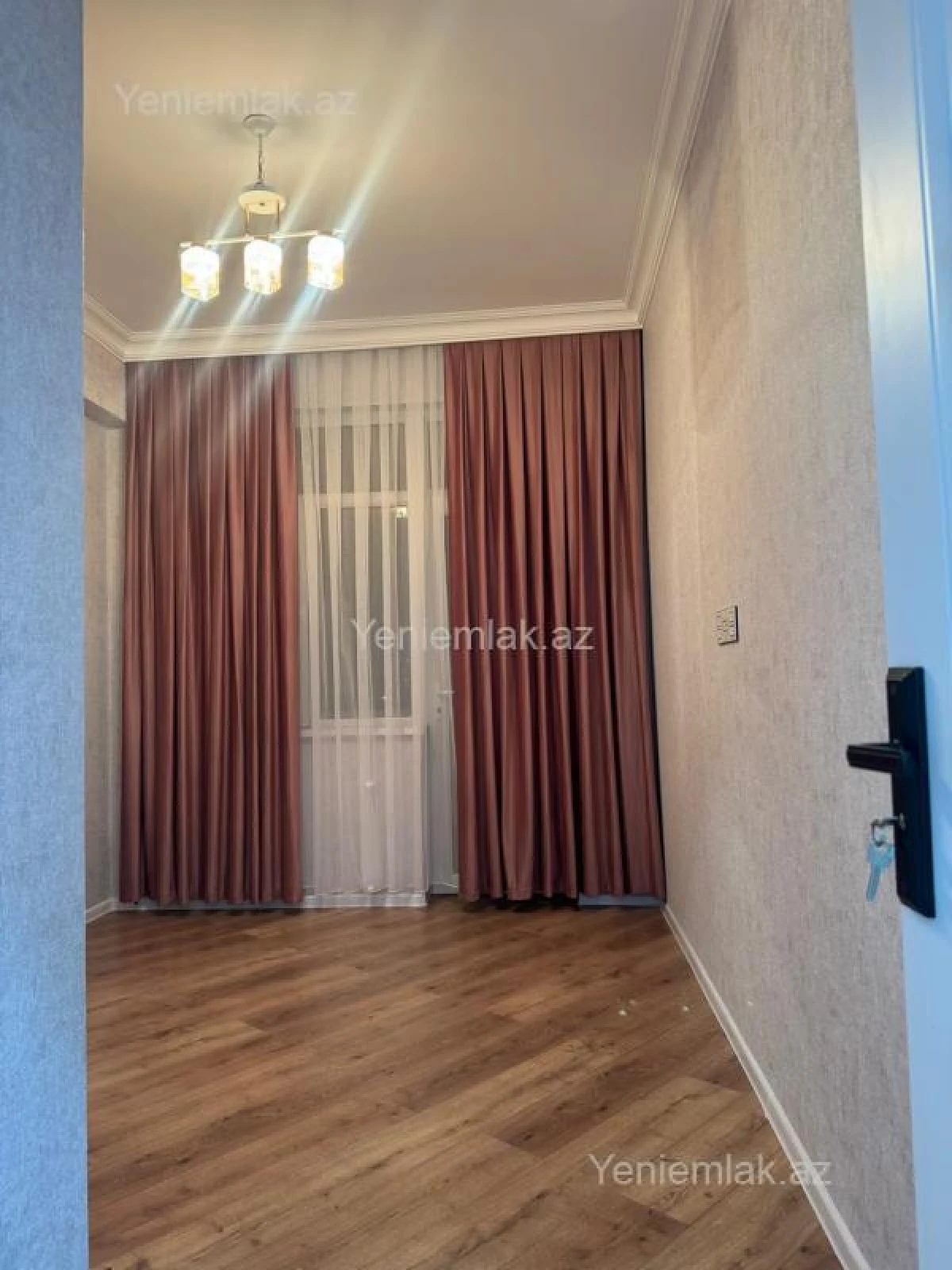 Satılır 2 otaqlı yeni tikili 63 m²