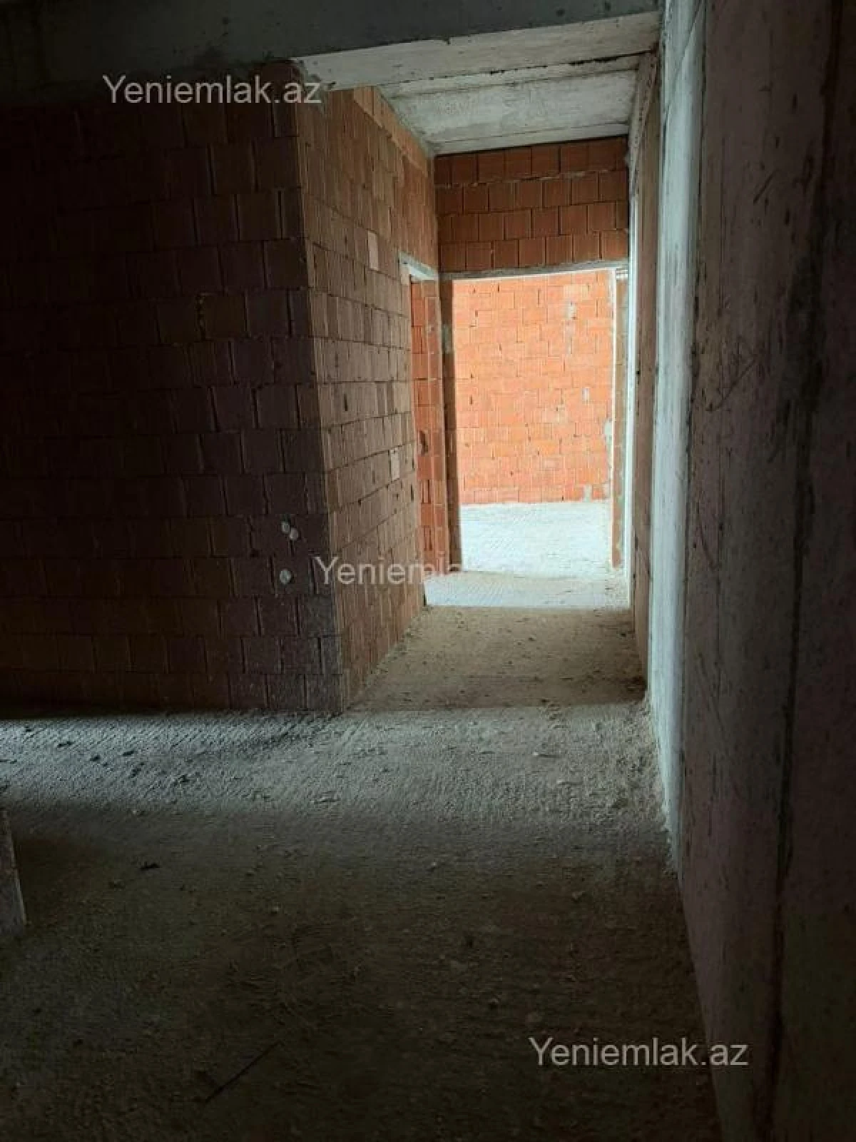 Satılır 3 otaqlı yeni tikili 122 m²