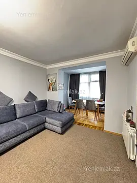 Satılır 3 otaqlı köhnə tikili 85 m² — Bakı, Binəqədi 3 otaq 85.00 m²