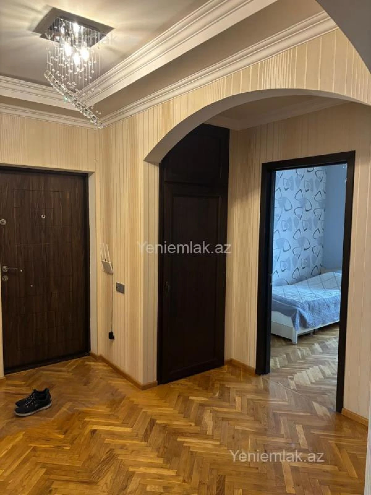 Satılır 3 otaqlı köhnə tikili 95 m²