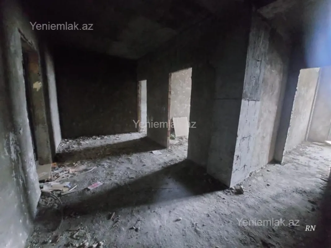 Satılır 3 otaqlı yeni tikili 87.5 m²