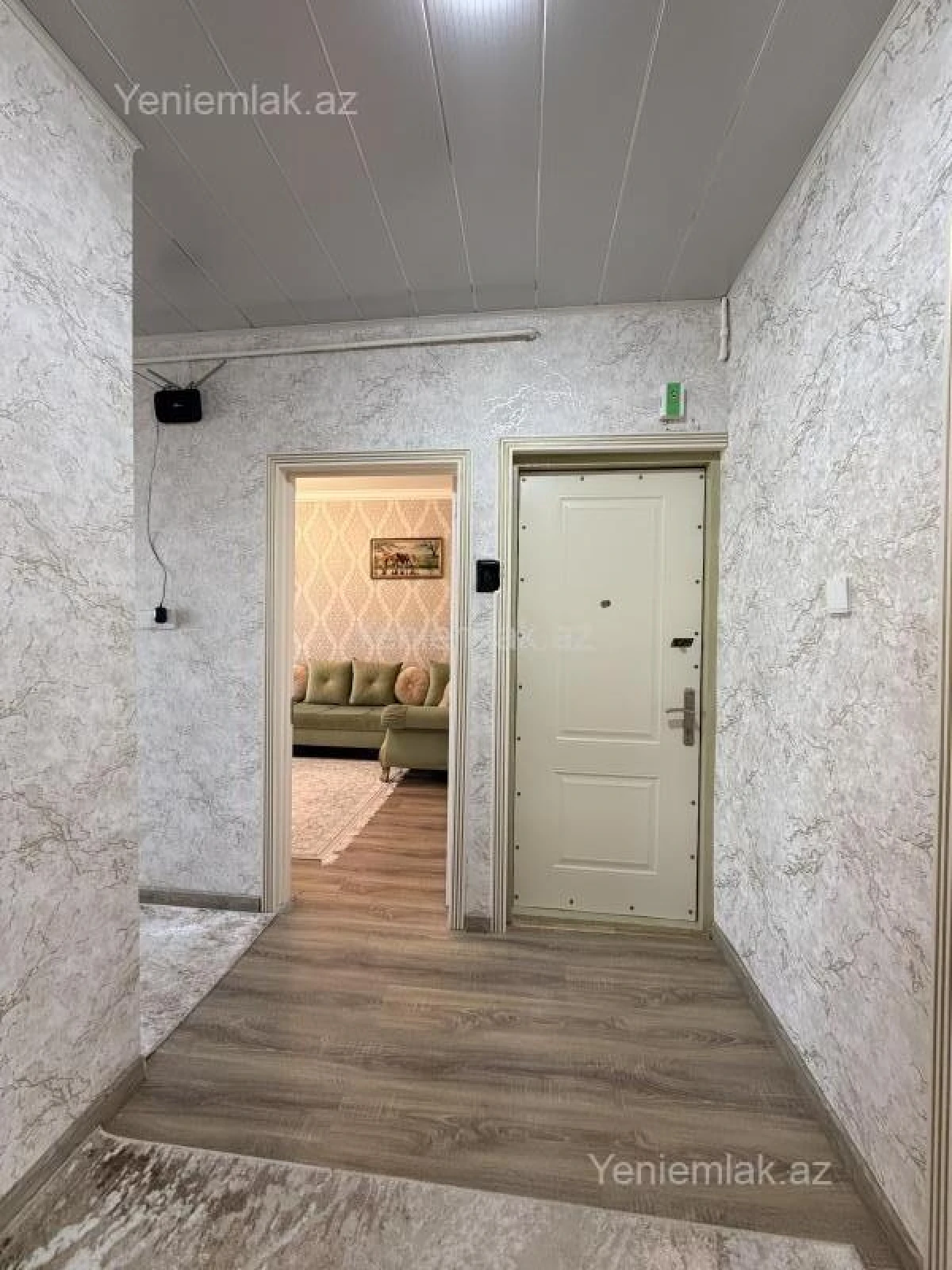 Satılır 2 otaqlı köhnə tikili 60 m²