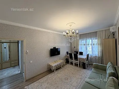 Satılır 2 otaqlı köhnə tikili 60 m²